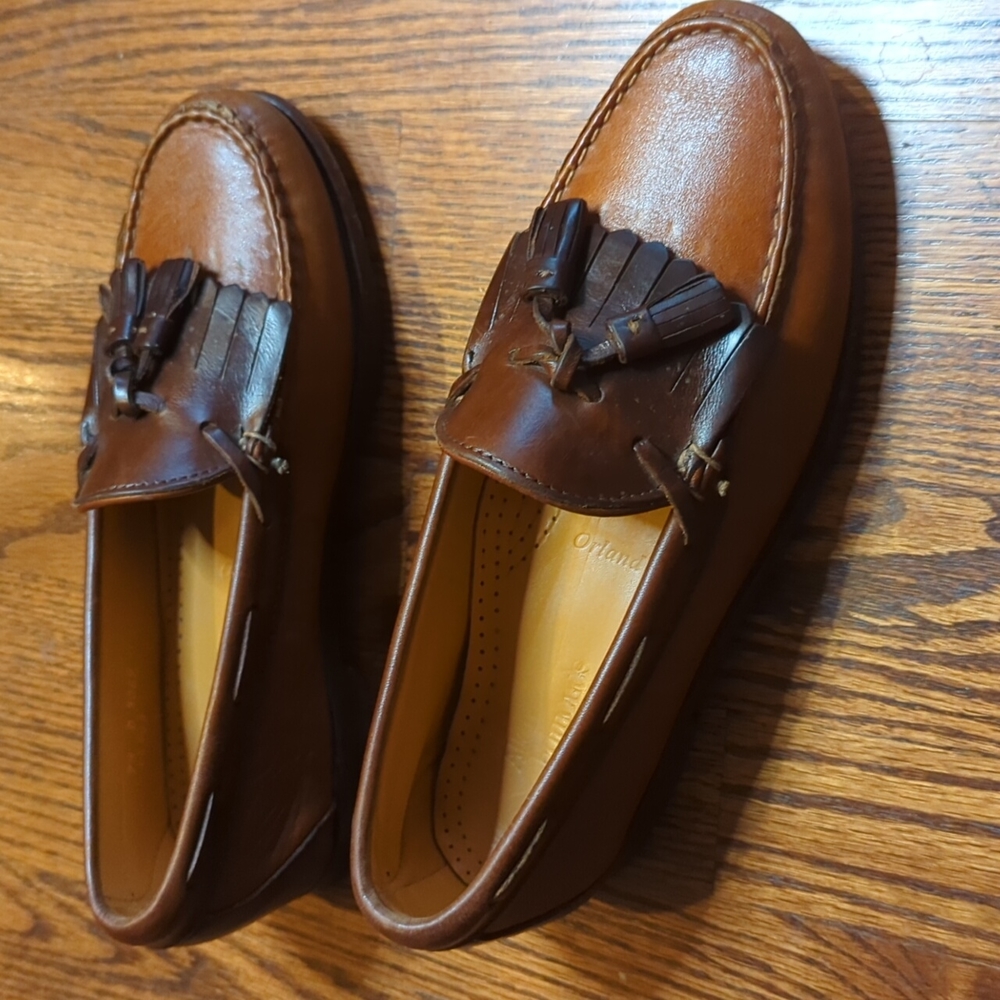 Allen Edmonds "Orland" classic two tone brown tassel leather moccasins sz 7.5 - Picture 6 of 7